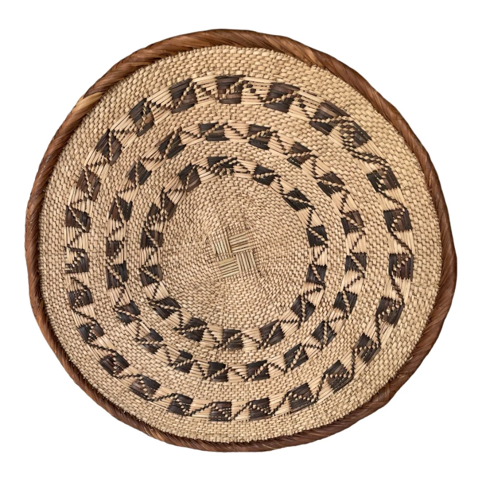 Traditional Tonga Basket 01