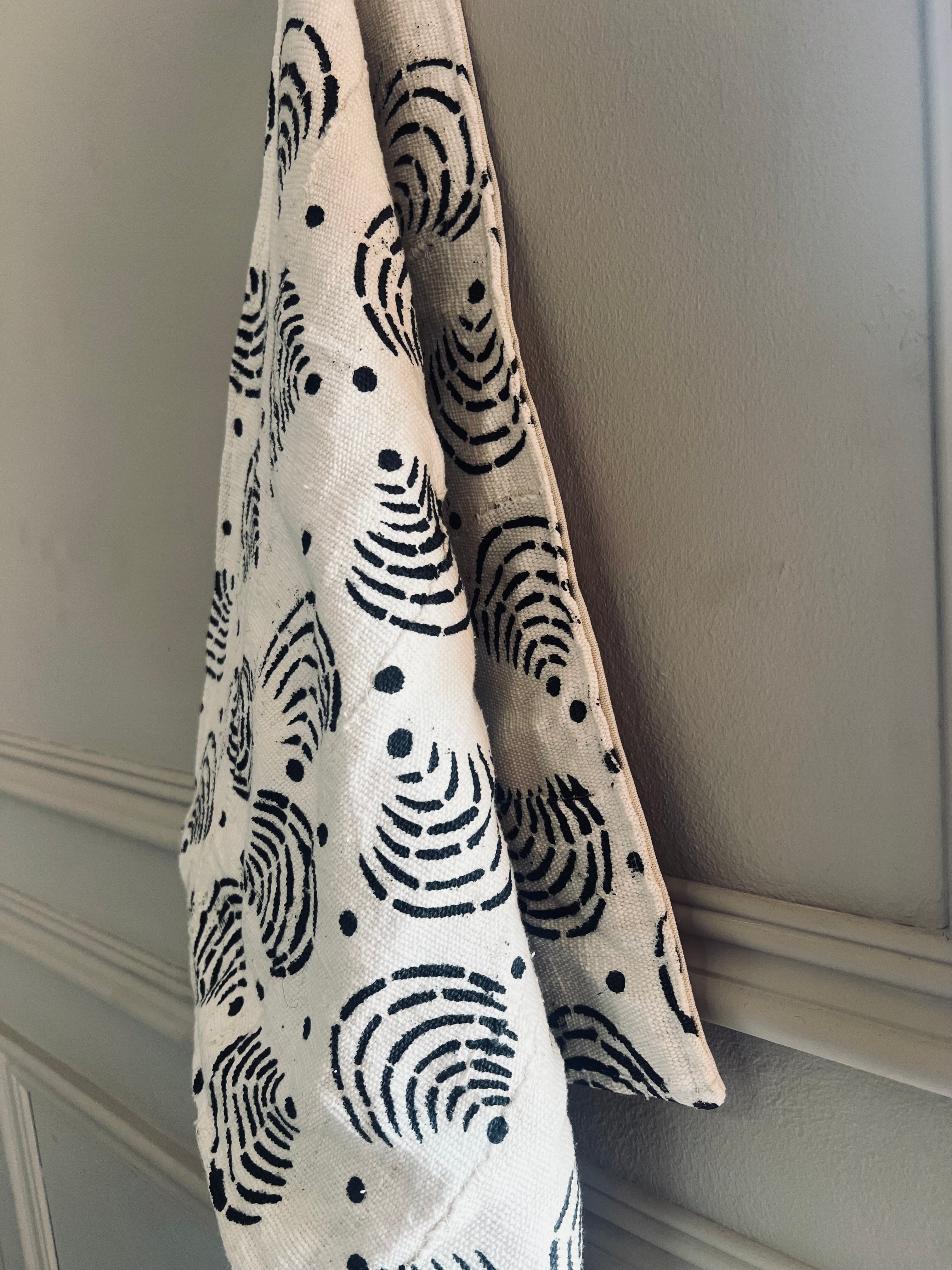 Niono Mudcloth Cushion Cover