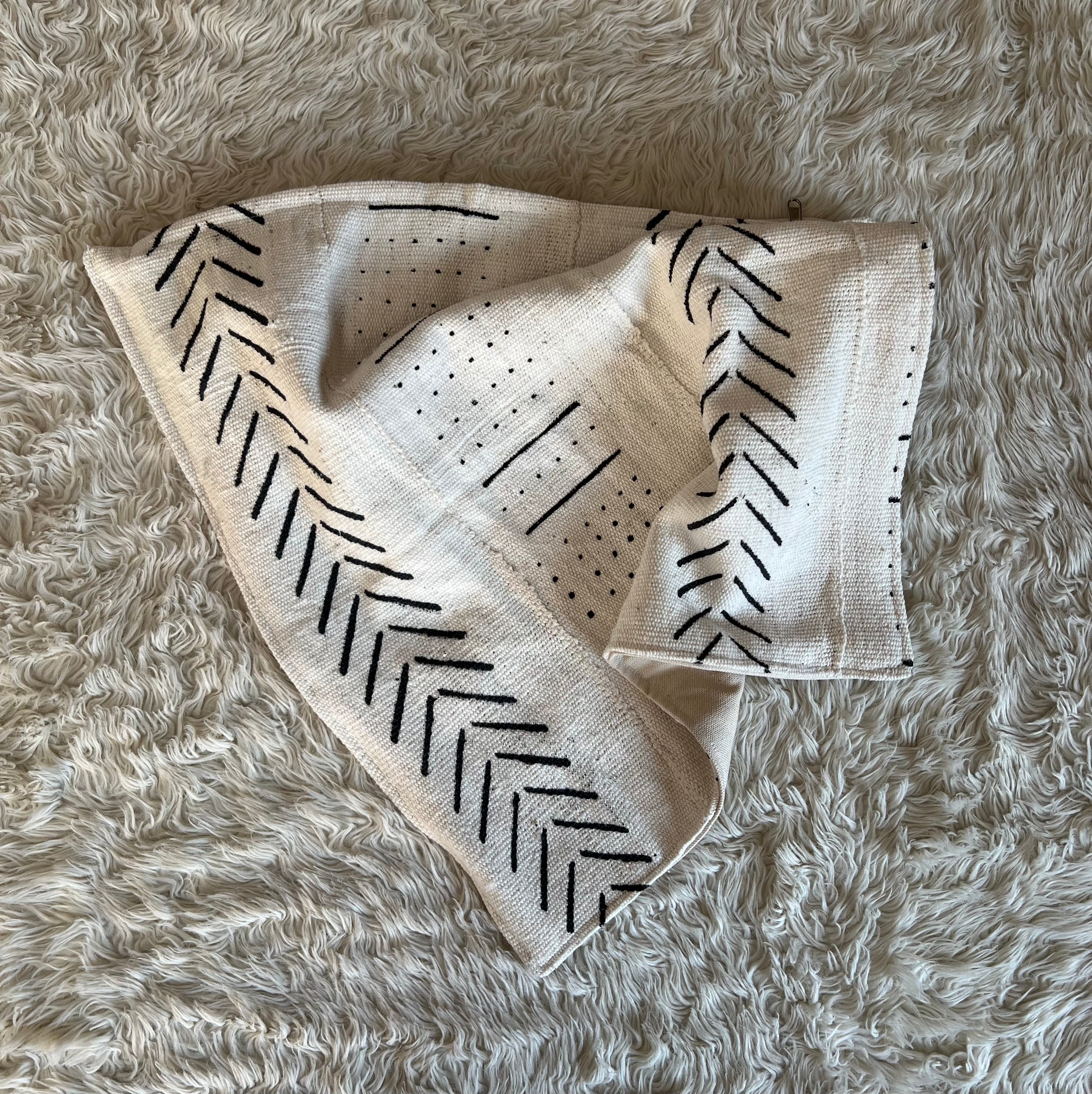 Mopti Mudcloth Cushion Cover