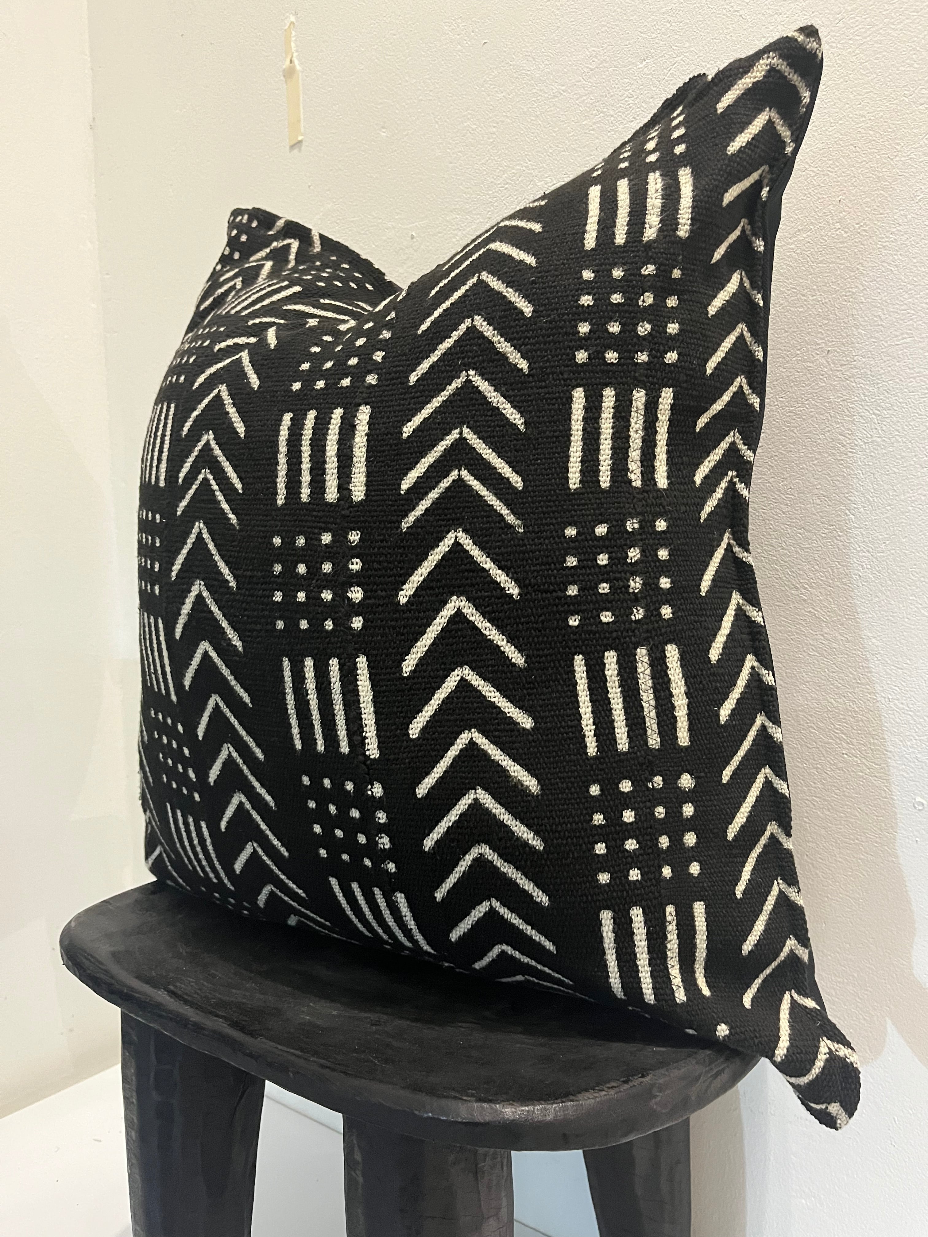 Pelengana Black Mudcloth Cushion