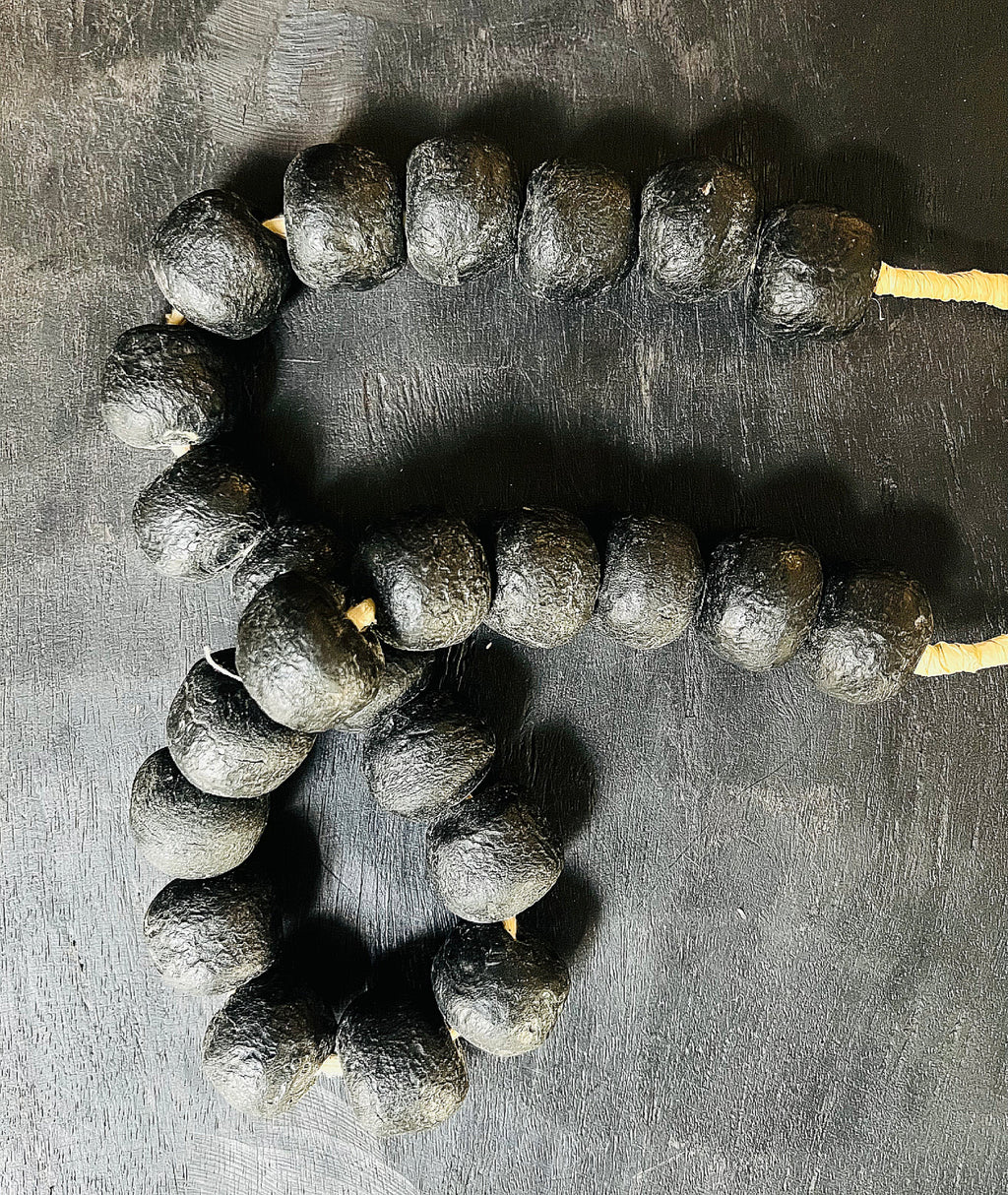 Black Jumbo Glass Necklace