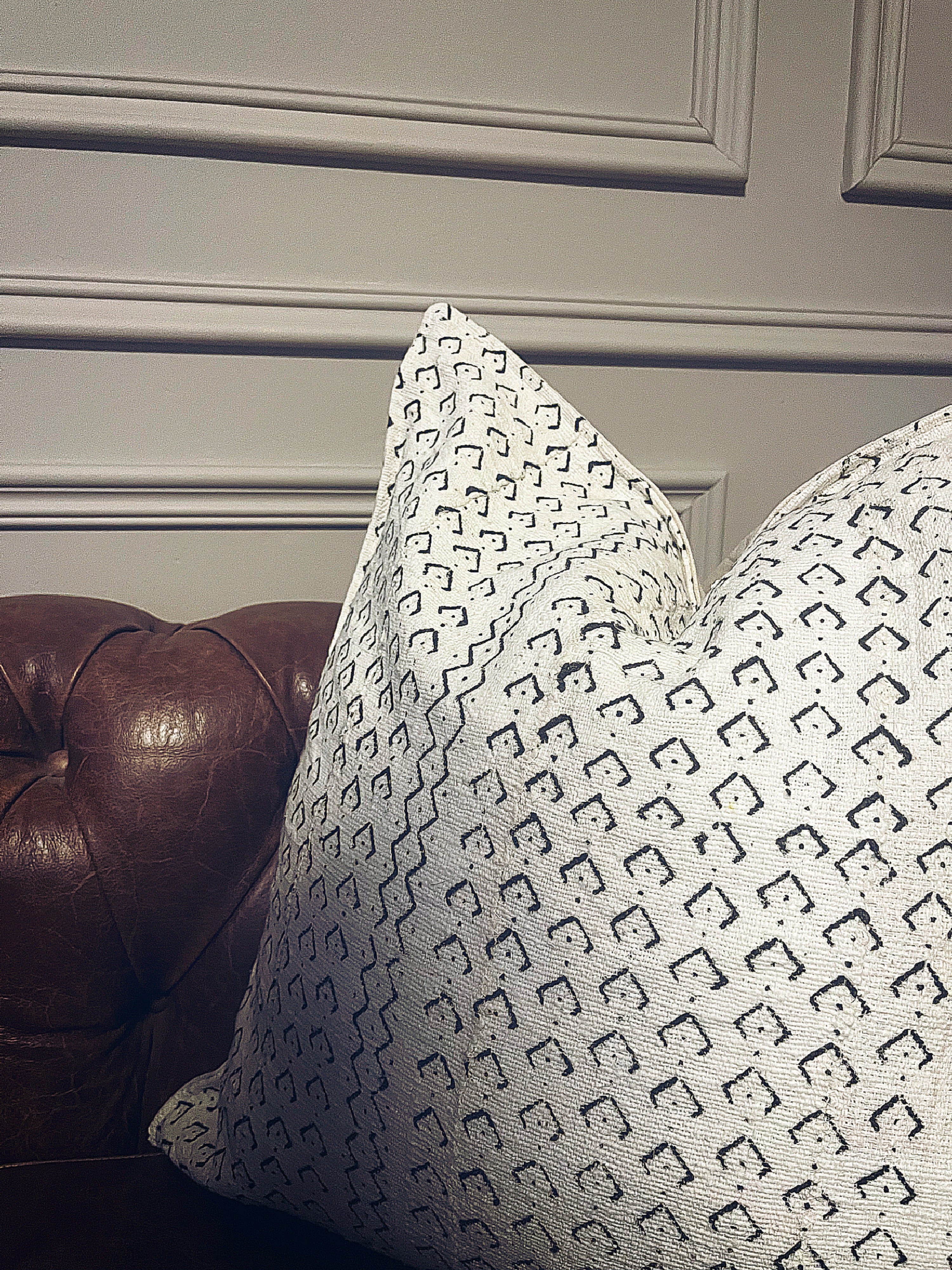 Koro Cream Mudcloth Cushion