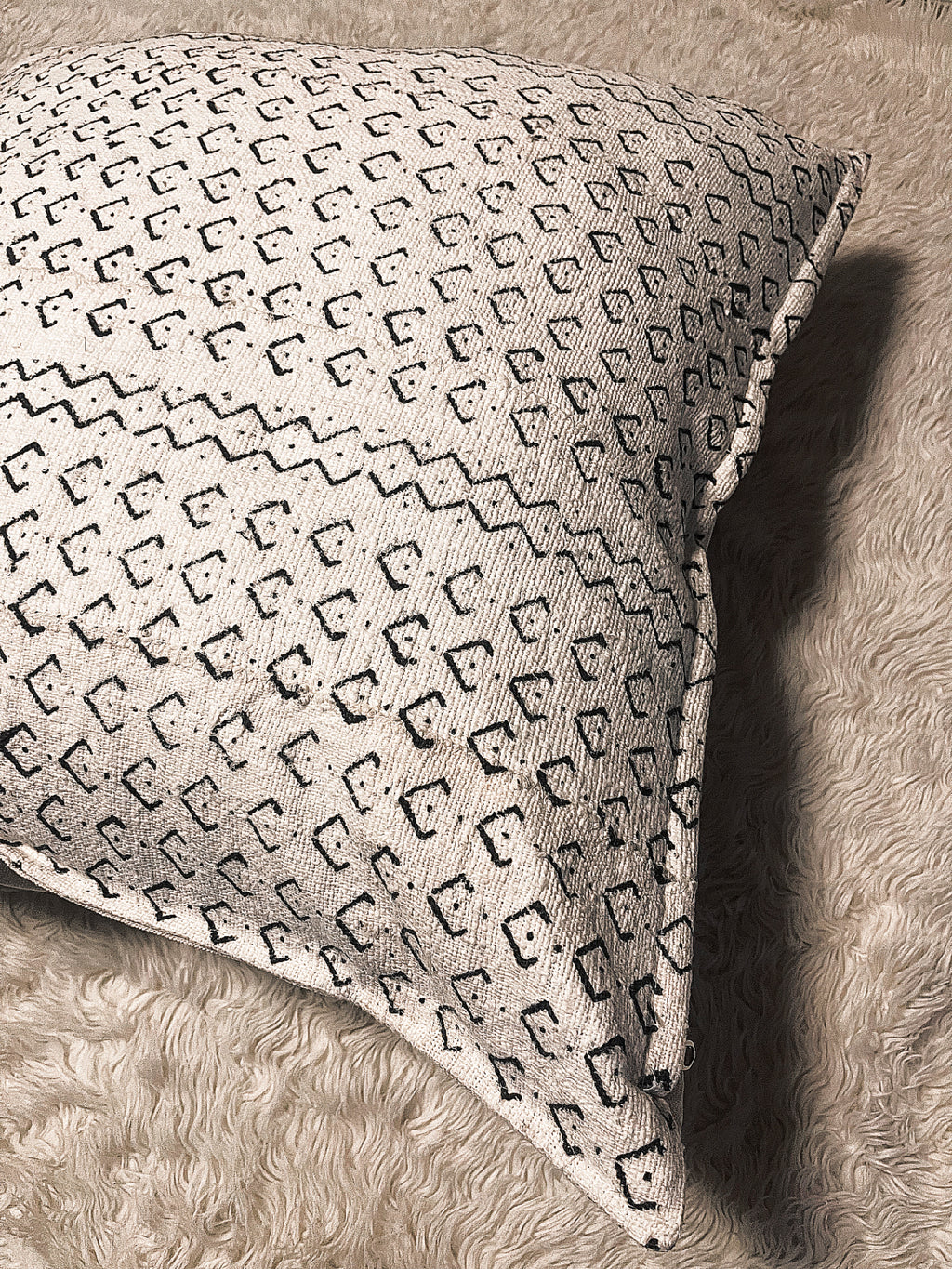 Koro Cream Mudcloth Cushion