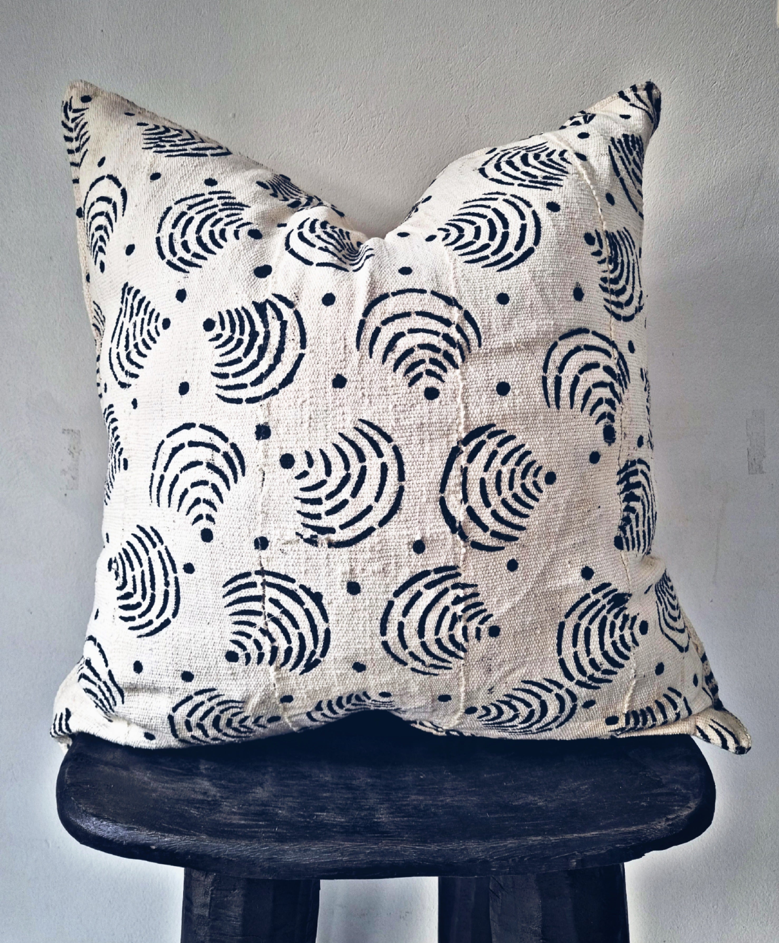Niono Cream Mudcloth Cushion