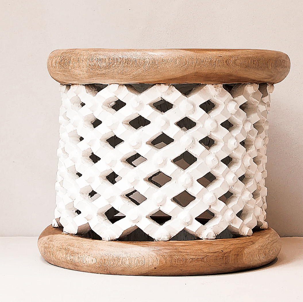 Natural White Centre Bamineke Table