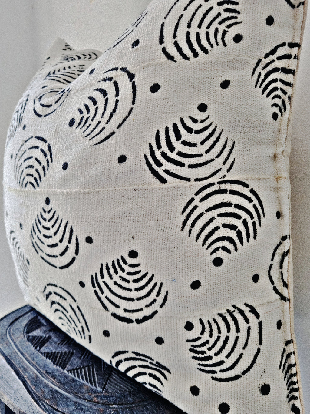 Niono Cream Mudcloth Cushion