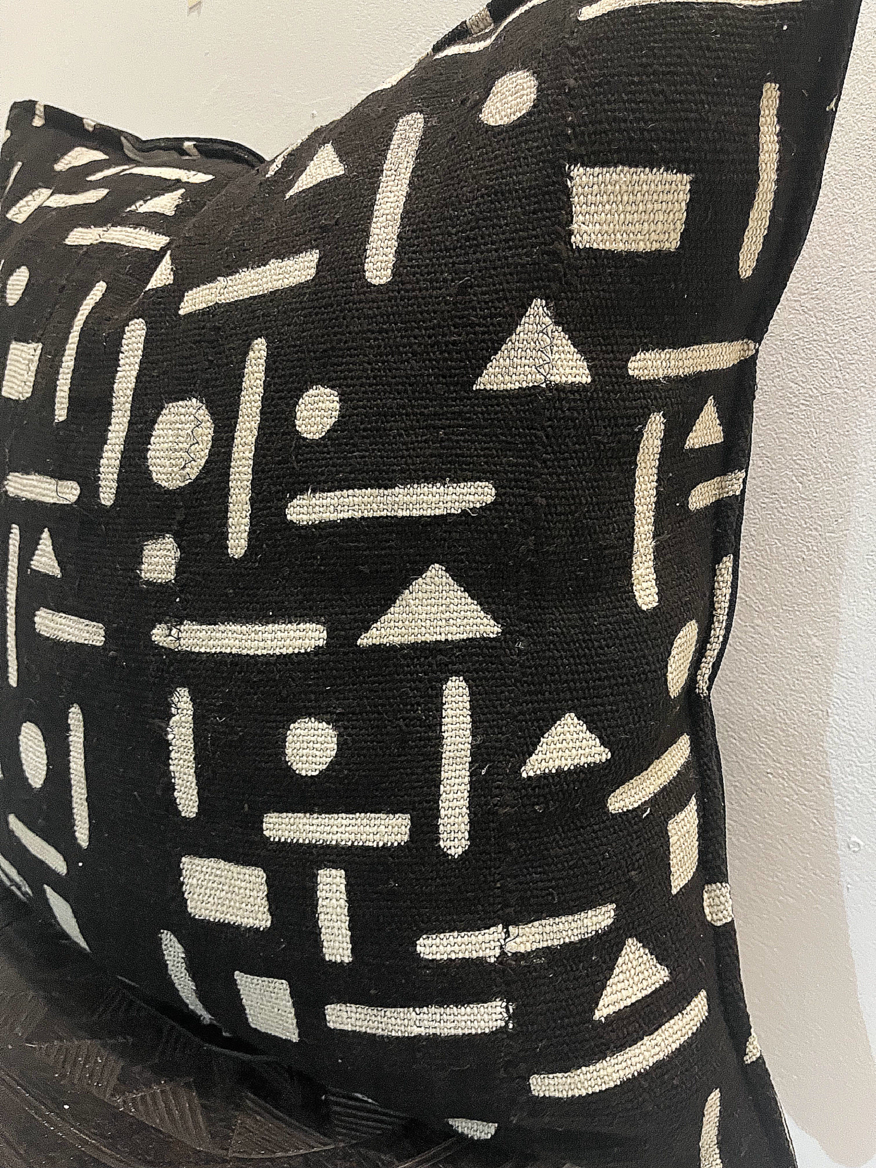 Zégoua Black Mudcloth Cushion