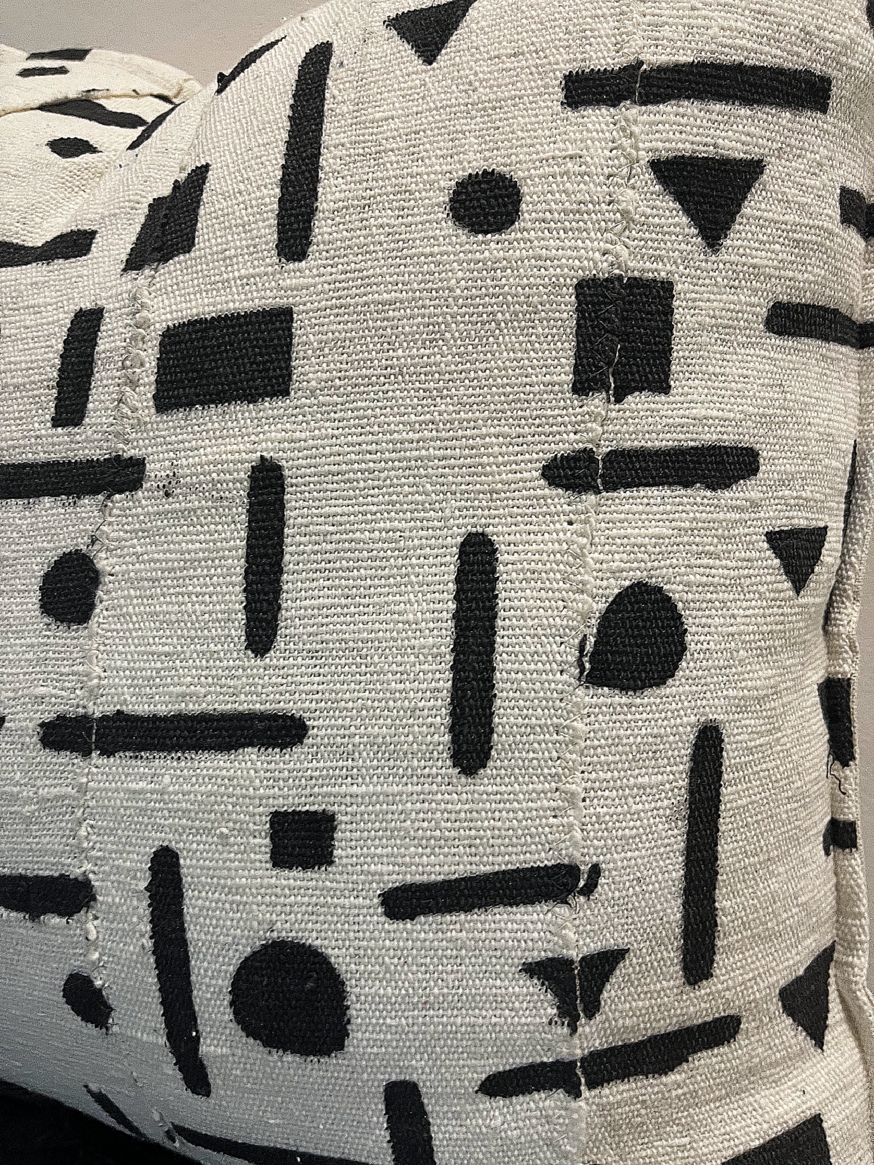 Zégoua Cream Mudcloth Cushion