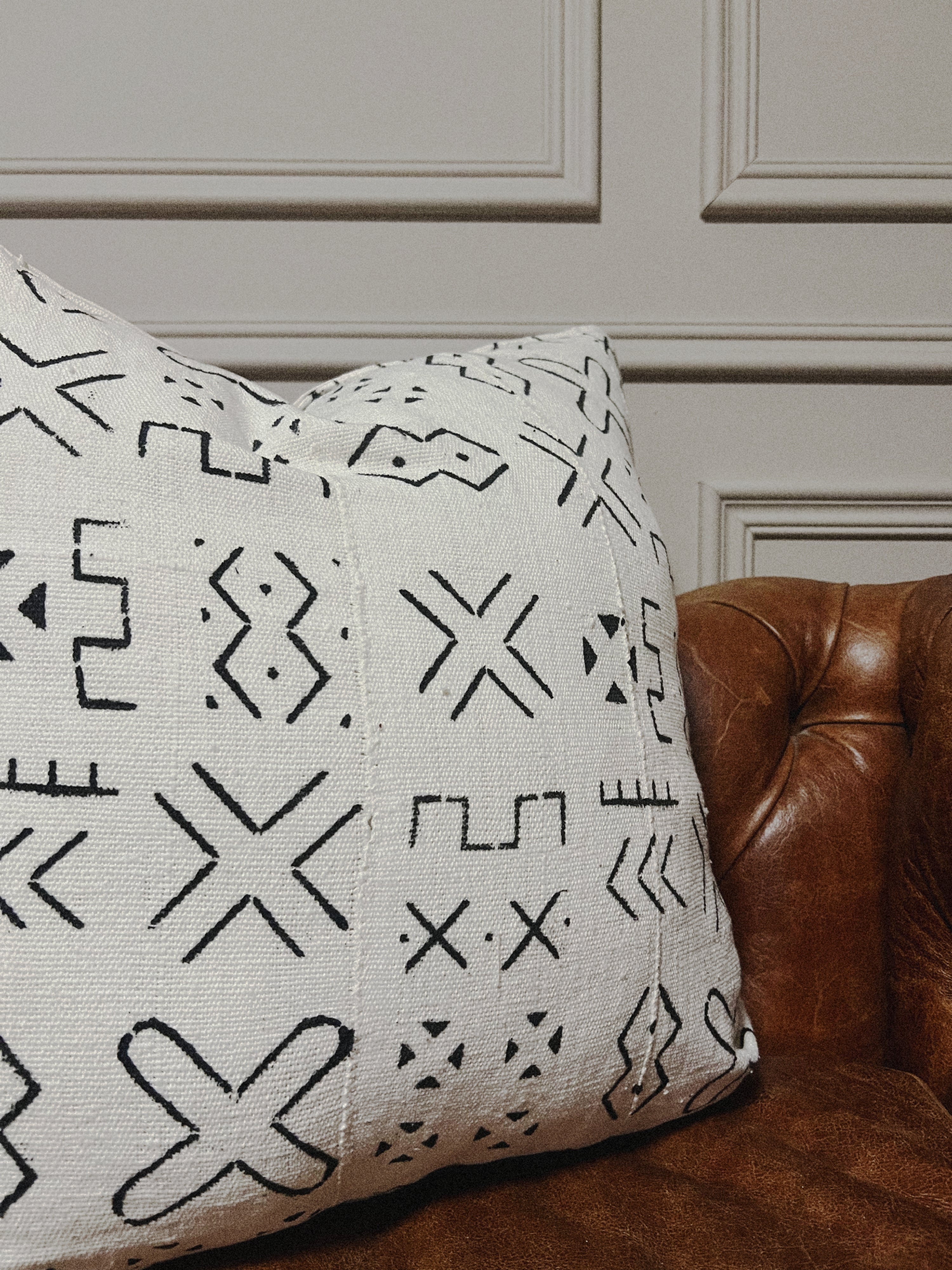 Koumantou Cream Mudcloth Cushion